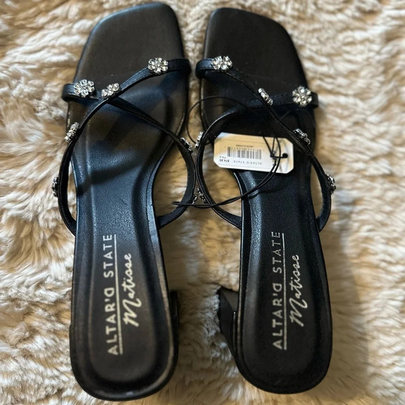 NWT Altar’d State Lyle Sandals - Picture 1 of 9